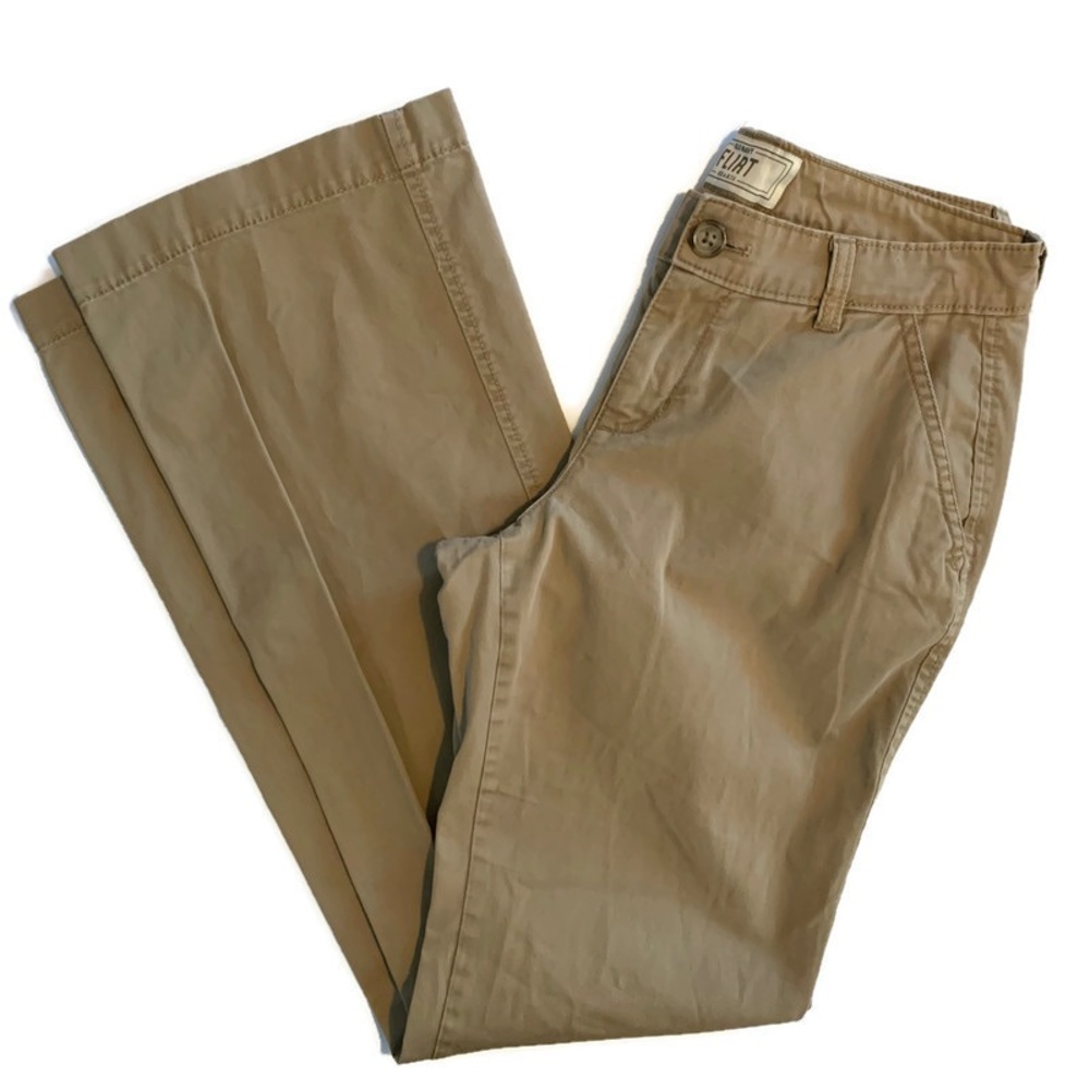 Old Navy flirt khakis
